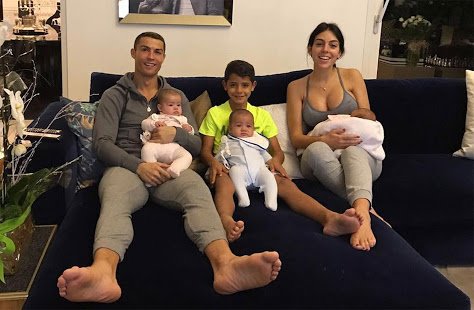 Ronaldo Spanish girlfriend Georgina Rodriguez and Kids