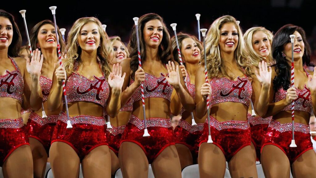 Alabama Cheerleaders: Best looking Cheerleaders.