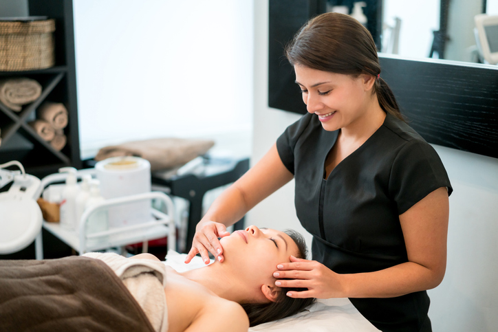 Best Massage Therapy Schools In Missouri | Cost, Requirement & How To Apply